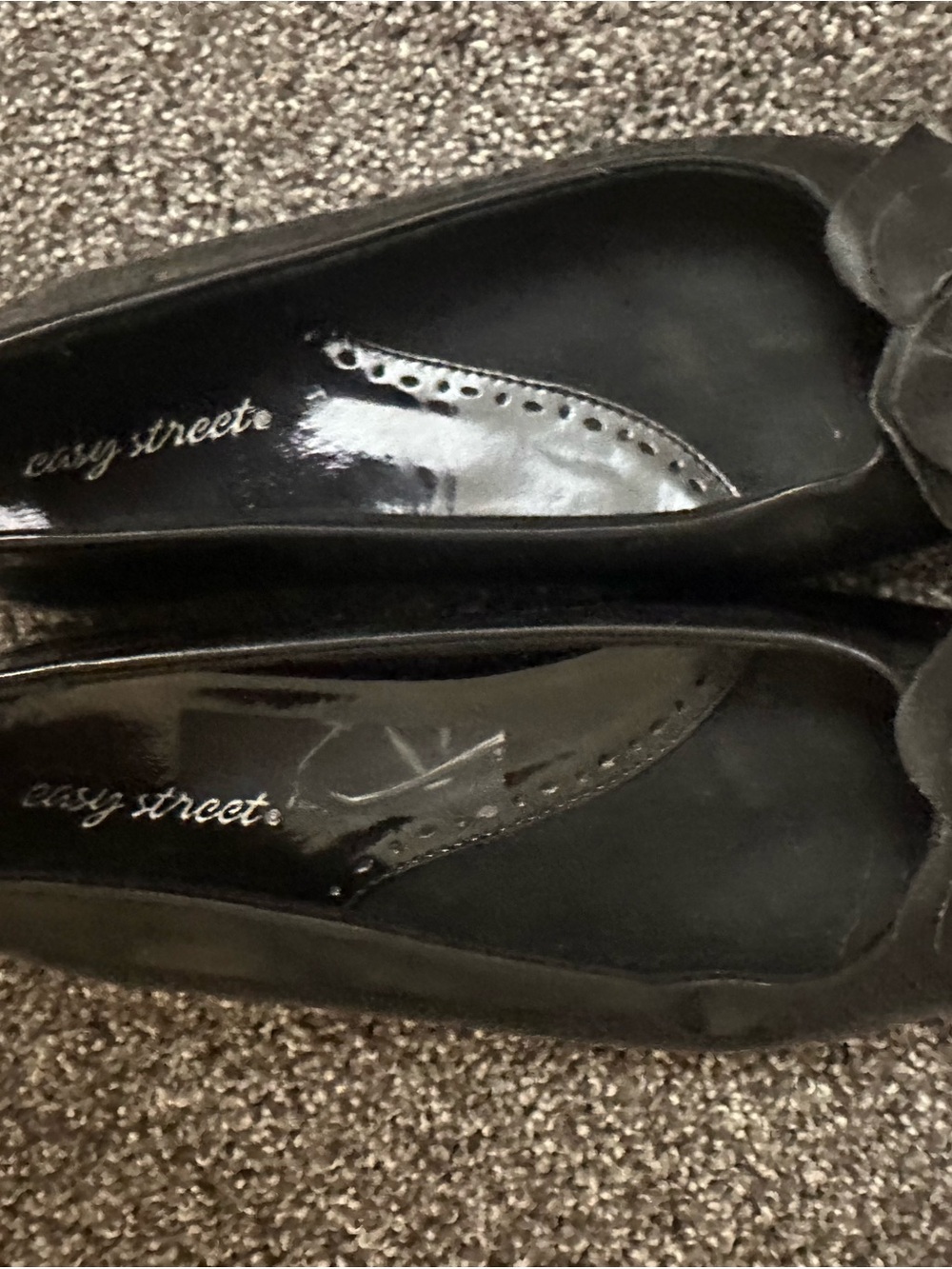 easy street Black Women's Slip-On Ballet Flats with Bow Detail